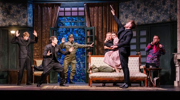 "O co biega?" - szalona farsa pełna omyłek