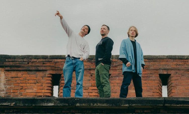 ŁONA x KONIECZNY x KRUPA: TAXI