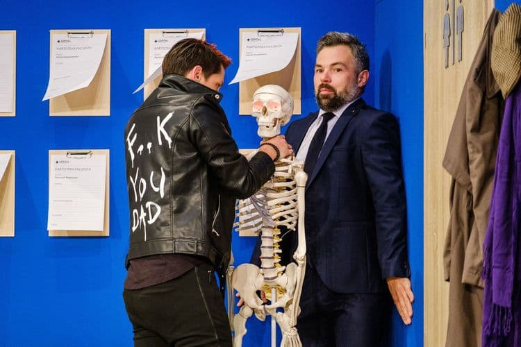 Spektakl komediowy "Wszystko w rodzinie" 29/03/2025