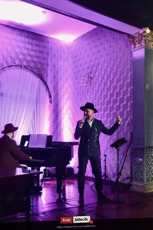 WIECZÓR Z SINATRĄ – koncert Największe przeboje króla swingu w wykonaniu Piotra Wojciechowskiego